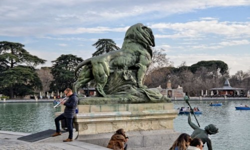 Zdjęcie HISZPANIA / Madryt / Estanque grande del Retiro / Zaciszne centrum Madrytu