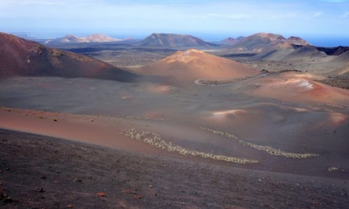 Zdjecie HISZPANIA / Lanzarote / Park Narodowy Timanfaya  / jedyna w swoim rodzaju...