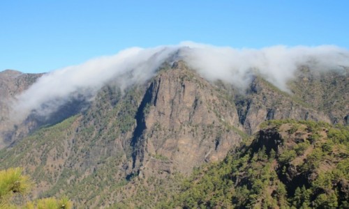 Zdjcie HISZPANIA / Wyspy Kan. / W drodze na Pico Bejenado / La Palma