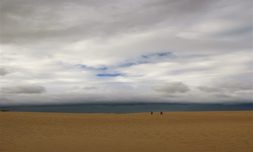 Zdjcie HISZPANIA / Fuerteventura / Corralejo / midzy niebem a ziemi