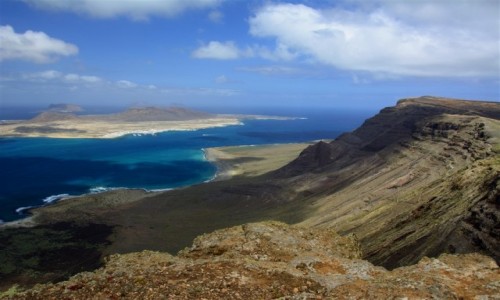 Zdjecie HISZPANIA / Lanzarote / okolice Salinas del Rio / wyspy szczliwe