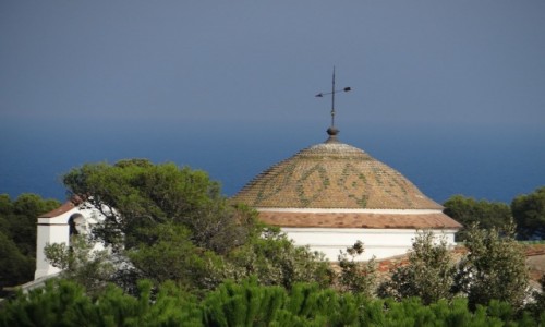 Zdjecie HISZPANIA / Katalonia / Lloret de Mar -Platja de Santa Cristina / Kaplica w. Christiny