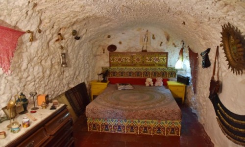 Zdjecie HISZPANIA / Andaluzja / Grenada, Sacromonte / Sypialnia w grocie