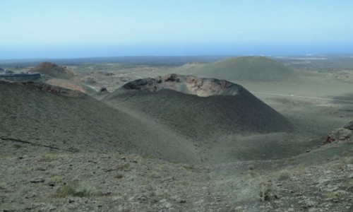 HISZPANIA / Wyspy Kanaryjskie / Lanzarote / Wulkaniczne klimaty (3)