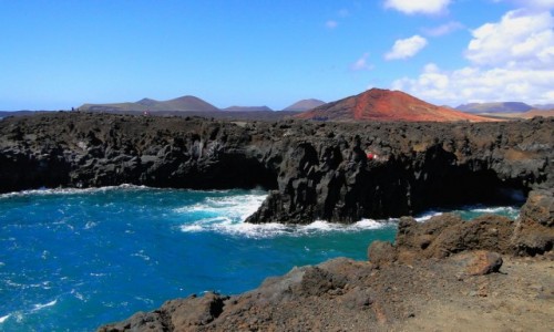 HISZPANIA / Wyspy Kanaryjskie / Lanzarote / Pocztwka z Lanzarote - Los Hervideros.
