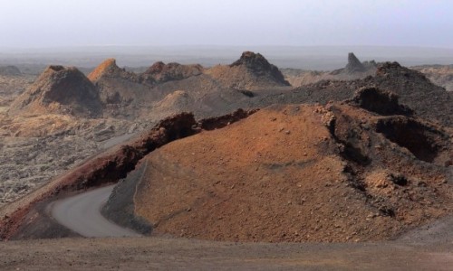 Zdjecie HISZPANIA / Lanzarote / Park Timanfaya / Ognista ziemia
