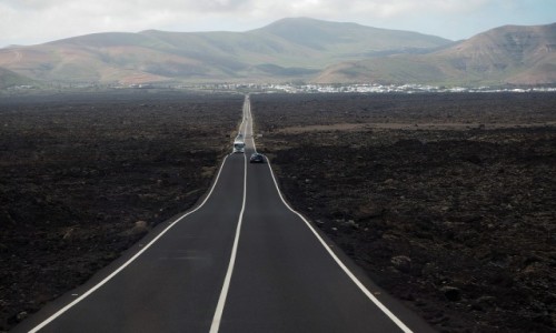 Zdjcie HISZPANIA / Wyspy Kanaryjskie / Lanzarote / Droga do Yaiza