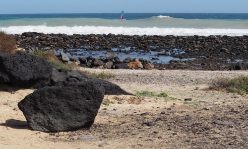 Zdjęcie HISZPANIA / Wyspy Kanaryjskie / Lanzarote, Costa Teguise / Wybrzeże w Costa Teguise
