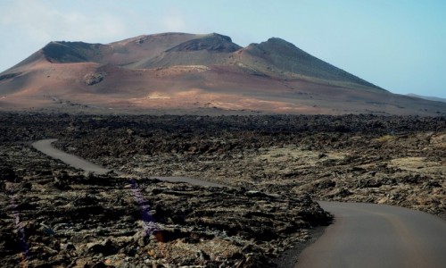Zdjcie HISZPANIA / Wyspy Kanaryjskie / Lanzarote / W Parku Narodowym Timanfaya