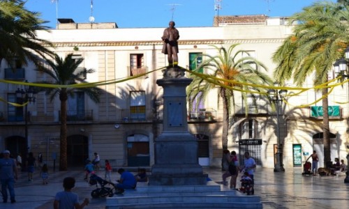 Zdjecie HISZPANIA / Katalonia / Vilanova i la Geltru / Miasta hiszpanii