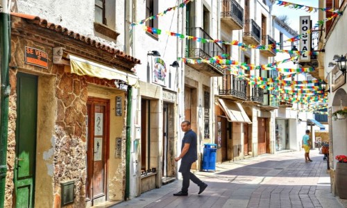 Zdjcie HISZPANIA / - / Tossa de Mar / Uliczki Tossy
