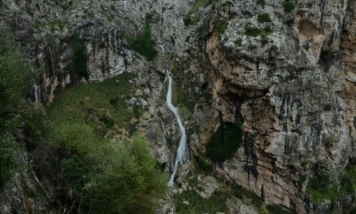 Zdjęcie HISZPANIA / Majorka / Fornalutx / Górski wodospad na szlaku GR221