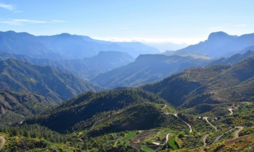 Zdjecie HISZPANIA / Gran Canaria / Artenara / Widok z miasteczka