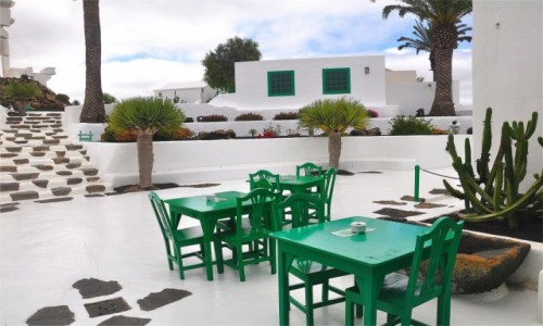 Zdjecie HISZPANIA / Wyspy Kanaryjskie / Lanzarote / Zapraszam do zielonego stolika