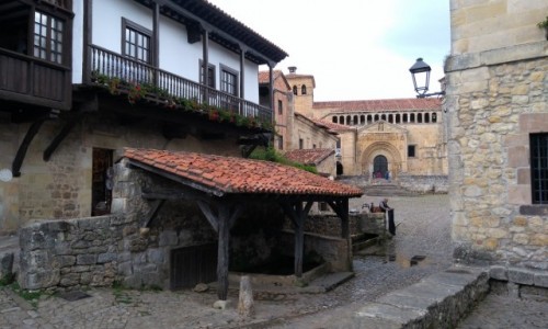 Zdjcie HISZPANIA / Cantabria / Santilliana del Mar / Zauek