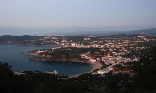 Zdjęcie HISZPANIA / COSTA BRAVA / FAR  San Sebastia / PORANEK