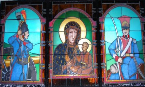 Zdj�cie HISZPANIA / Samosierra / Samosierra / Witra� w ma�ym ko�ci�ku w miejscowo�ci Samosierra