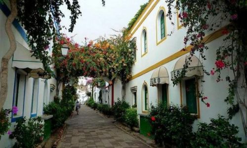 Zdjecie HISZPANIA / Gran Canaria / Puerto de Mogan / Uliczka w Puerto de Mogan
