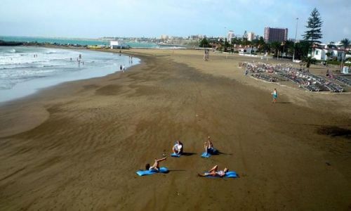 Zdjcie HISZPANIA / Gran Canaria  / Playa del Ingles / Rozgrzewka do bryda w Playa del Ingles (?)
