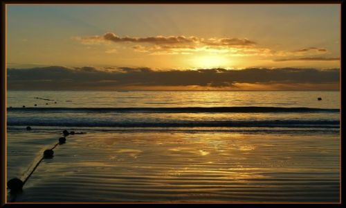 Zdjcie HISZPANIA / Gran Canaria / Playa del Ingles / Soce wschodzi w Playa del Ingles