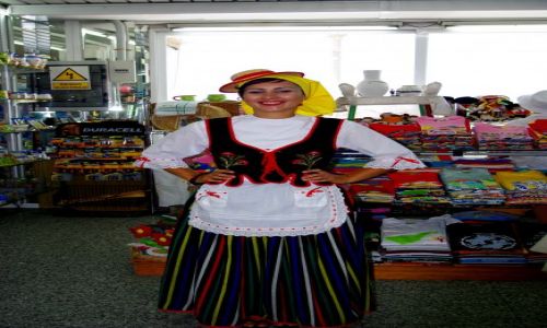 Zdjęcie HISZPANIA / Wyspy Kanaryjskie, Teneryfa / Playa de Troya, C.C.Veronicas 1 / Kanaryjka