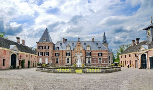 Zdjęcia: Delden, Overijssel, Pogodny dzień w Tweckel w Delden, HOLANDIA Zdjęcia: Delden, Overijssel, Pogodny dzień w Tweckel w Delden, HOLANDIA