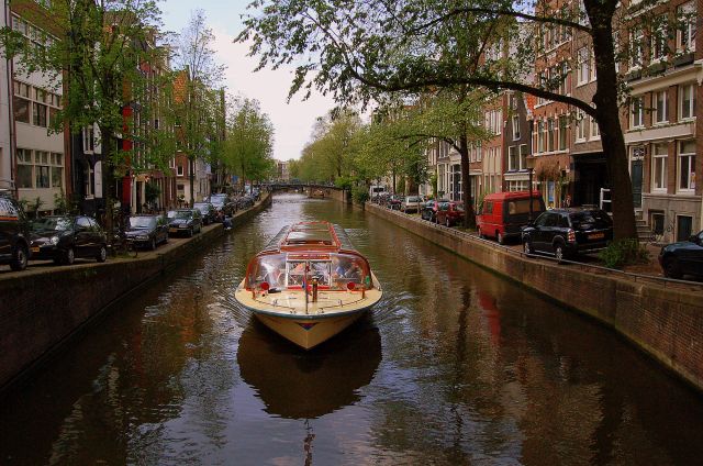 Zdjęcia: Amsterdam, pln-wsch, Kanał wycieczkowy , HOLANDIA Zdjęcia: Amsterdam, pln-wsch, Kanał wycieczkowy , HOLANDIA
