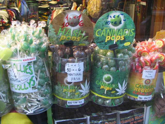 Zdjęcia: Amsterdam, haszowe lizaczki, HOLANDIA Zdjęcia: Amsterdam, haszowe lizaczki, HOLANDIA