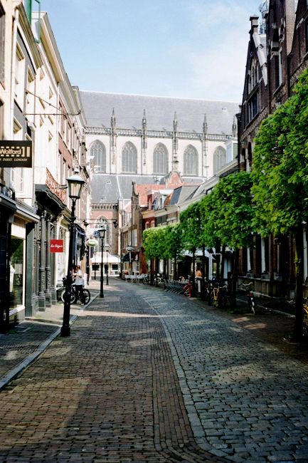 Zdjęcia: Haarlem, Holandia Północna, Uliczki Haarlemu, HOLANDIA Zdjęcia: Haarlem, Holandia Północna, Uliczki Haarlemu, HOLANDIA