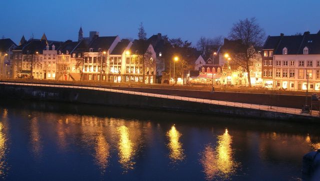 Zdjęcia: Maastricht, Limburg, Maastricht nocą (2), HOLANDIA Zdjęcia: Maastricht, Limburg, Maastricht nocą (2), HOLANDIA