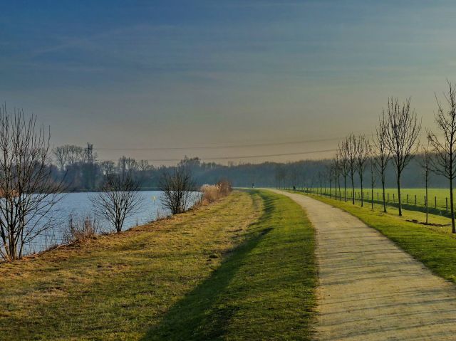 Zdjęcia: Hengelo, Overijssel, Nudny krajobraz, HOLANDIA Zdjęcia: Hengelo, Overijssel, Nudny krajobraz, HOLANDIA