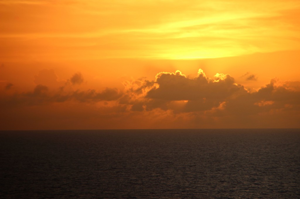 Zdjęcia: Male Antyle / Sint Maarten, Dzien sie konczy..., HOLANDIA Zdjęcia: Male Antyle / Sint Maarten, Dzien sie konczy..., HOLANDIA
