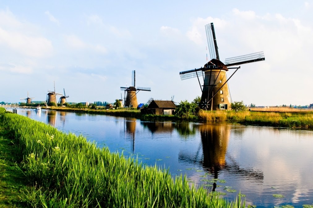 Zdjęcia: Kinderdijk, Kinderdijk - Elshout, Wiatraki w Kinderdijk, HOLANDIA Zdjęcia: Kinderdijk, Kinderdijk - Elshout, Wiatraki w Kinderdijk, HOLANDIA