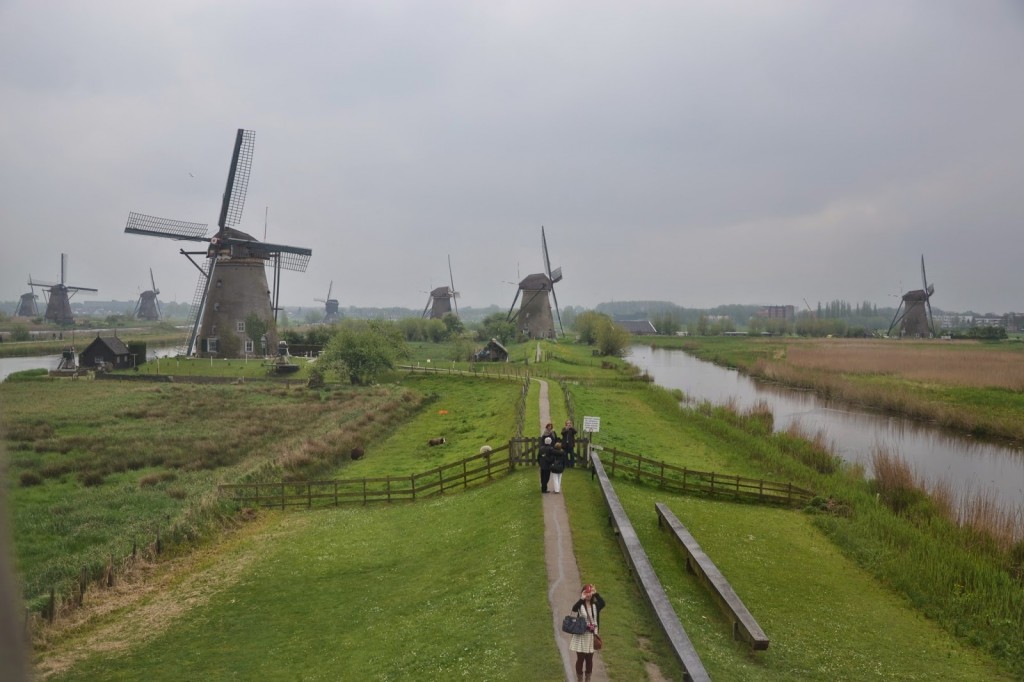 Zdjęcia: Kinderdijk, Holandia Południowa, Wiatraki w Kinderdijk, HOLANDIA Zdjęcia: Kinderdijk, Holandia Południowa, Wiatraki w Kinderdijk, HOLANDIA