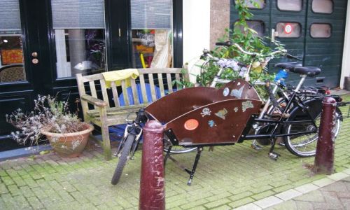 Zdjecie HOLANDIA / Holandia północna / Amsterdam / z serii amsterdamskie ławeczki