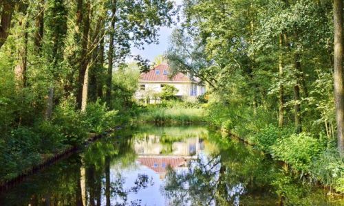 Zdjecie HOLANDIA / Gelderland / Arnhem / Dom na kocu kanau