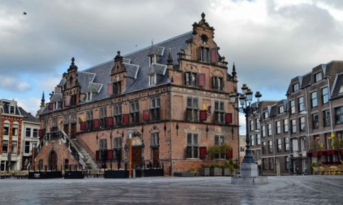 Zdjęcie HOLANDIA / Geldria / Nijmegen / Waag w Nijmegen