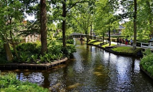 Zdjęcie HOLANDIA / Overijssel / Giethoorn / Kanał