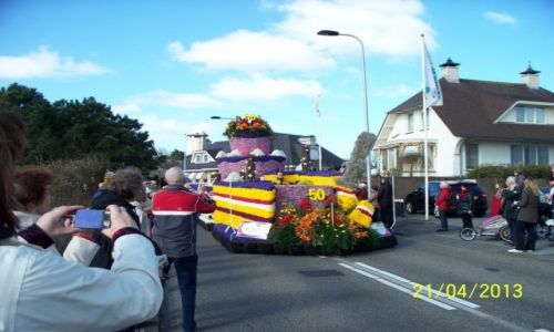 HOLANDIA / - / Noordwijk / Parada kwiatowa