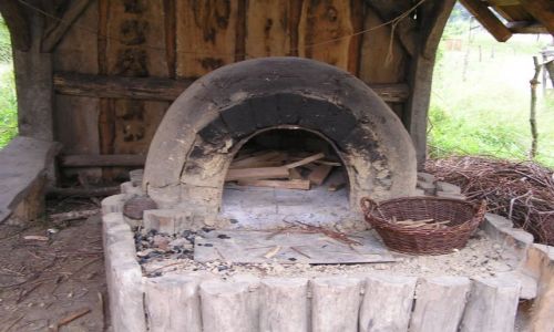 Zdjęcie HOLANDIA / brak / EINDHOVEN-SKANSEN ARCHEOLOGICZNY / PIEC