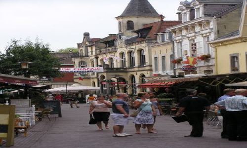 Zdjęcie HOLANDIA / brak / VALKENBURG / ZAKĄTKI MIASTA
