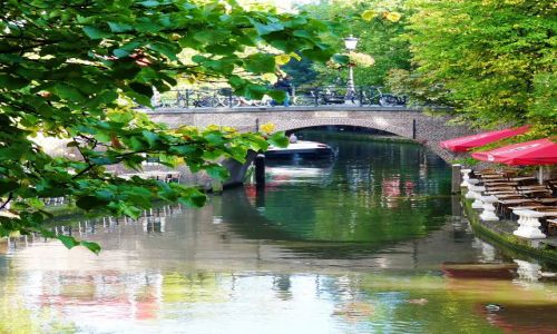 Zdjęcie HOLANDIA / utrecht / utrecht / Spokojny dzień nad kanałem