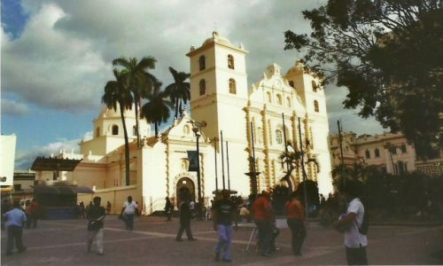 Zdjecie HONDURAS / Stolica / Tegucigalpa / Katedra