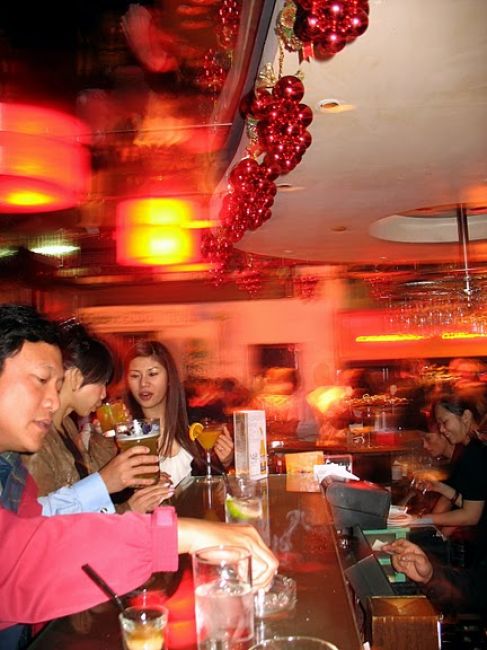 Zdjęcia: Wan Chai, Hong Kong, Piątkowy clubbing w filipińskich knajpach, HONG KONG Zdjęcia: Wan Chai, Hong Kong, Piątkowy clubbing w filipińskich knajpach, HONG KONG