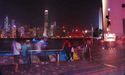 Zdjęcie HONG KONG / - / Promenada Tsim Tsa Shuei / Miasto duchów ;-)