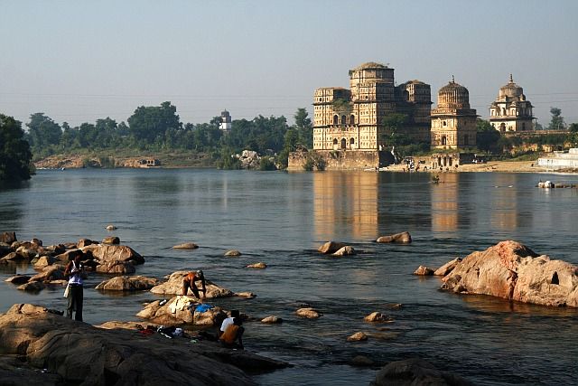 Zdjęcia: Orchha, Madhya Pradesh, nad rzeką Betwą, INDIE Zdjęcia: Orchha, Madhya Pradesh, nad rzeką Betwą, INDIE