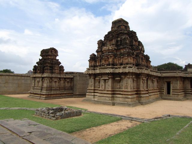 Zdjęcia: Hampi, Kerala, Hampi - pozostałości byłego imperium Vijayanagar, INDIE Zdjęcia: Hampi, Kerala, Hampi - pozostałości byłego imperium Vijayanagar, INDIE