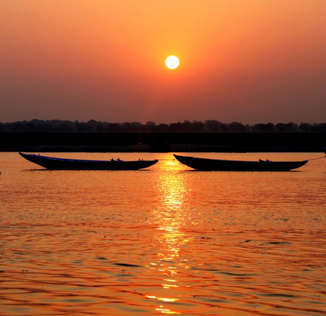 Zdjęcia: Waranasi, Uttar Pradesh, Ganges o wchodzie, INDIE Zdjęcia: Waranasi, Uttar Pradesh, Ganges o wchodzie, INDIE