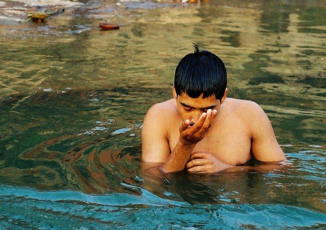 Zdjęcia: Varanasi, Uttar Pradesh, święta woda, INDIE Zdjęcia: Varanasi, Uttar Pradesh, święta woda, INDIE