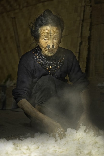 Zdj cia: Dolina Ziro, Arunachal Pradesh, Tradycyjne chodzenie ryu, INDIE